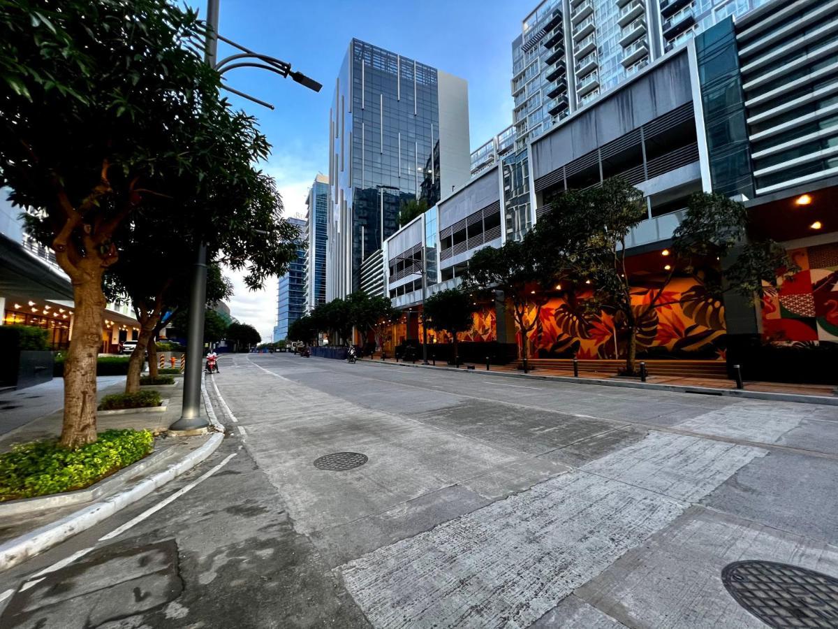1Br Mactan New Town Apartments Ocean View, Free Pool, Free Beach, Near Airport Punta Engano  ภายนอก รูปภาพ