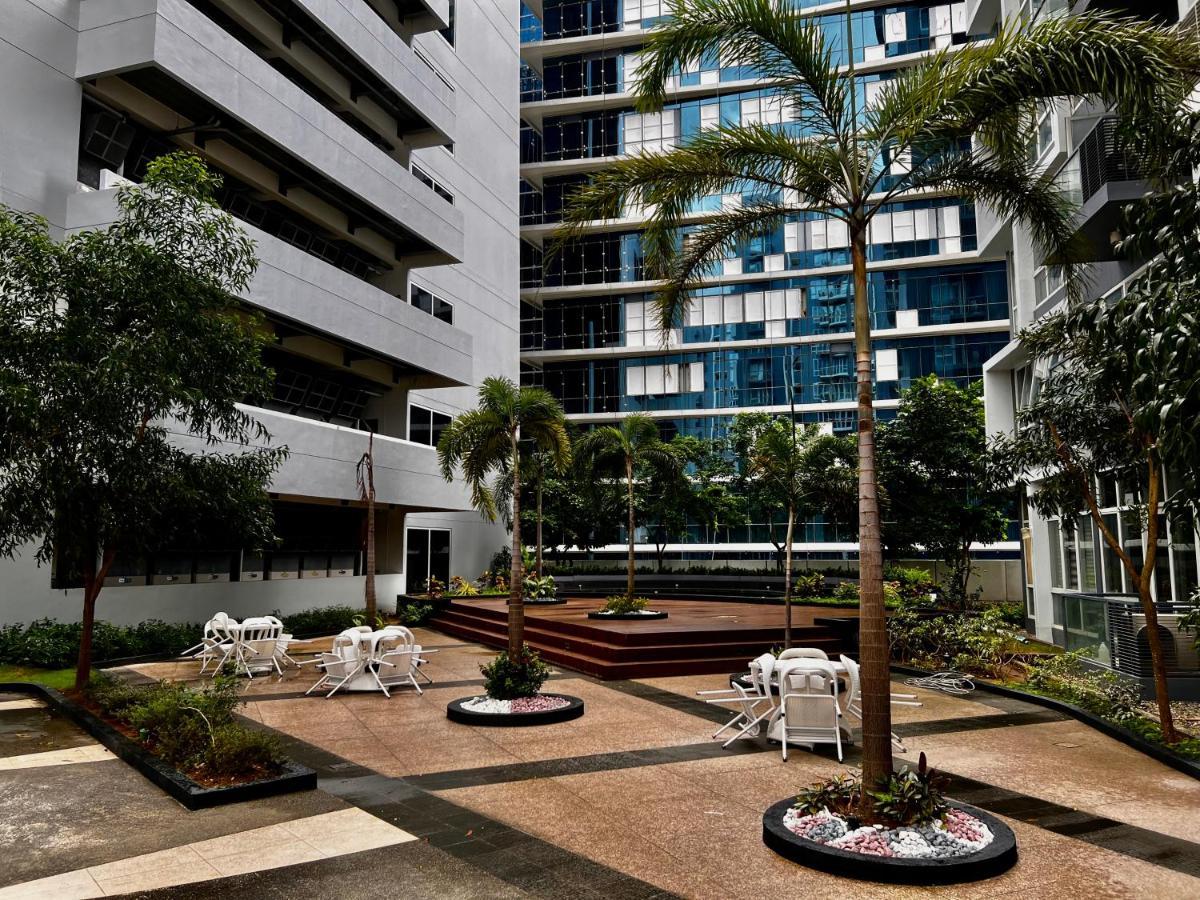 1Br Mactan New Town Apartments Ocean View, Free Pool, Free Beach, Near Airport Punta Engano  ภายนอก รูปภาพ