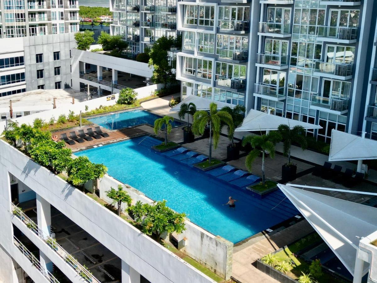 1Br Mactan New Town Apartments Ocean View, Free Pool, Free Beach, Near Airport Punta Engano  ภายนอก รูปภาพ